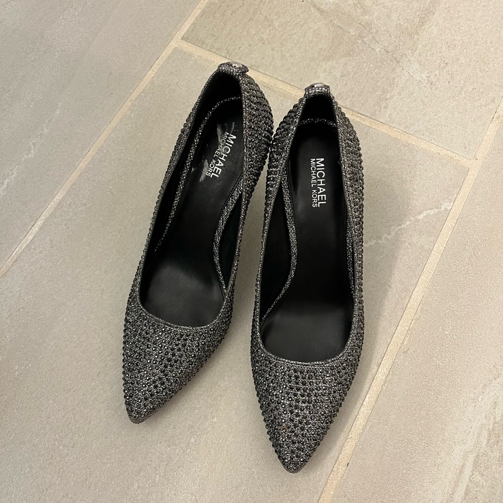 Michael Kors Glittering Silver Heels